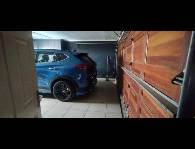 3 BEDROOM HOUSE FOR SALE IN CLOVERDENE